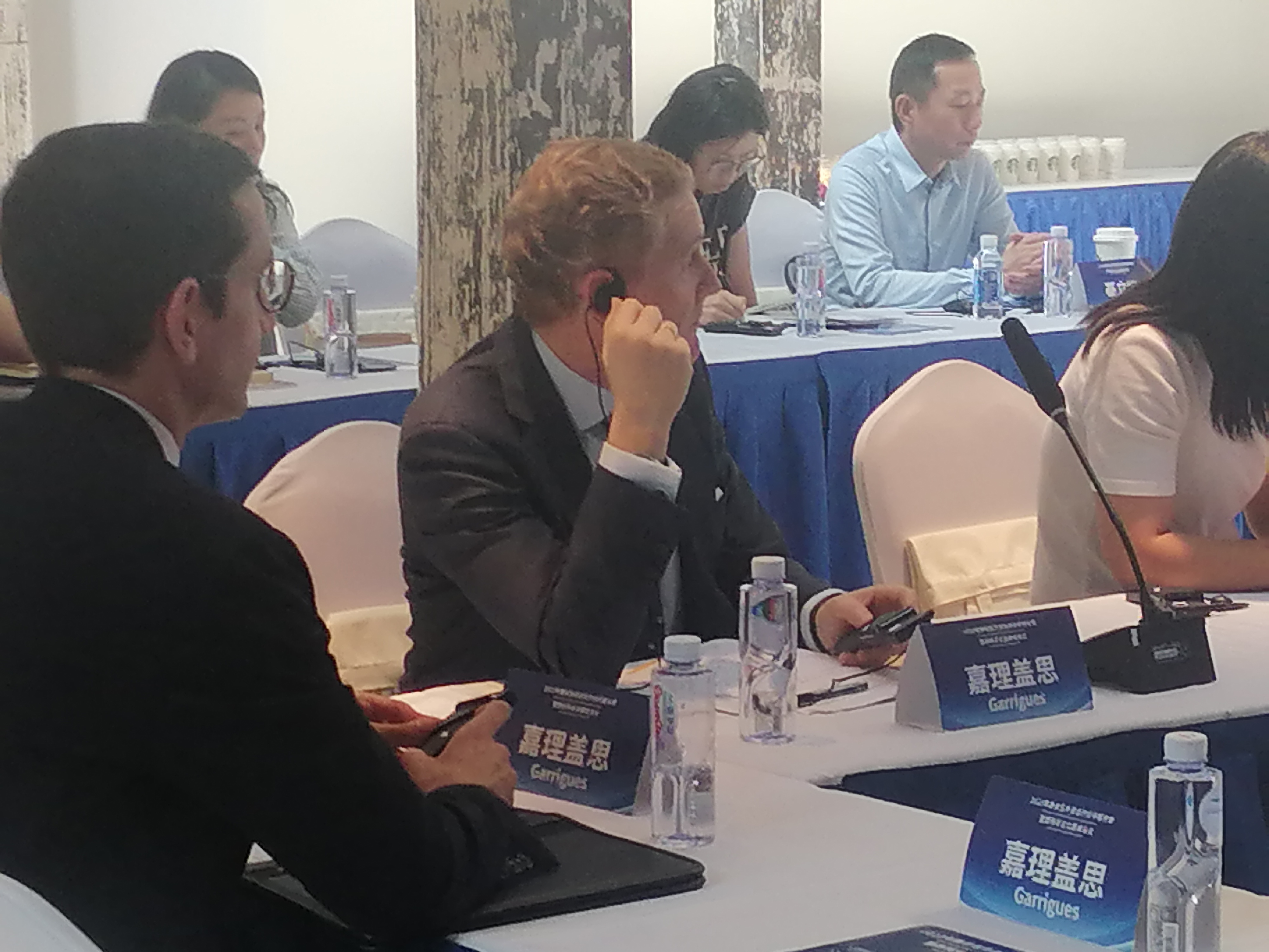 2023年靜安區(qū)外資合作伙伴服務(wù)季暨西班牙企業(yè)圓桌會議