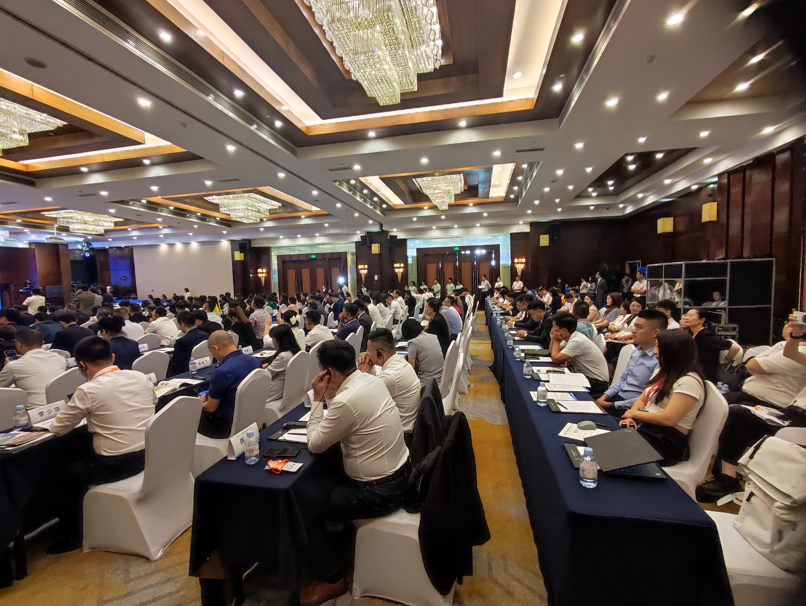 2023南寧—河內(nèi)經(jīng)濟(jì)走廊友好城市交流大會(huì)